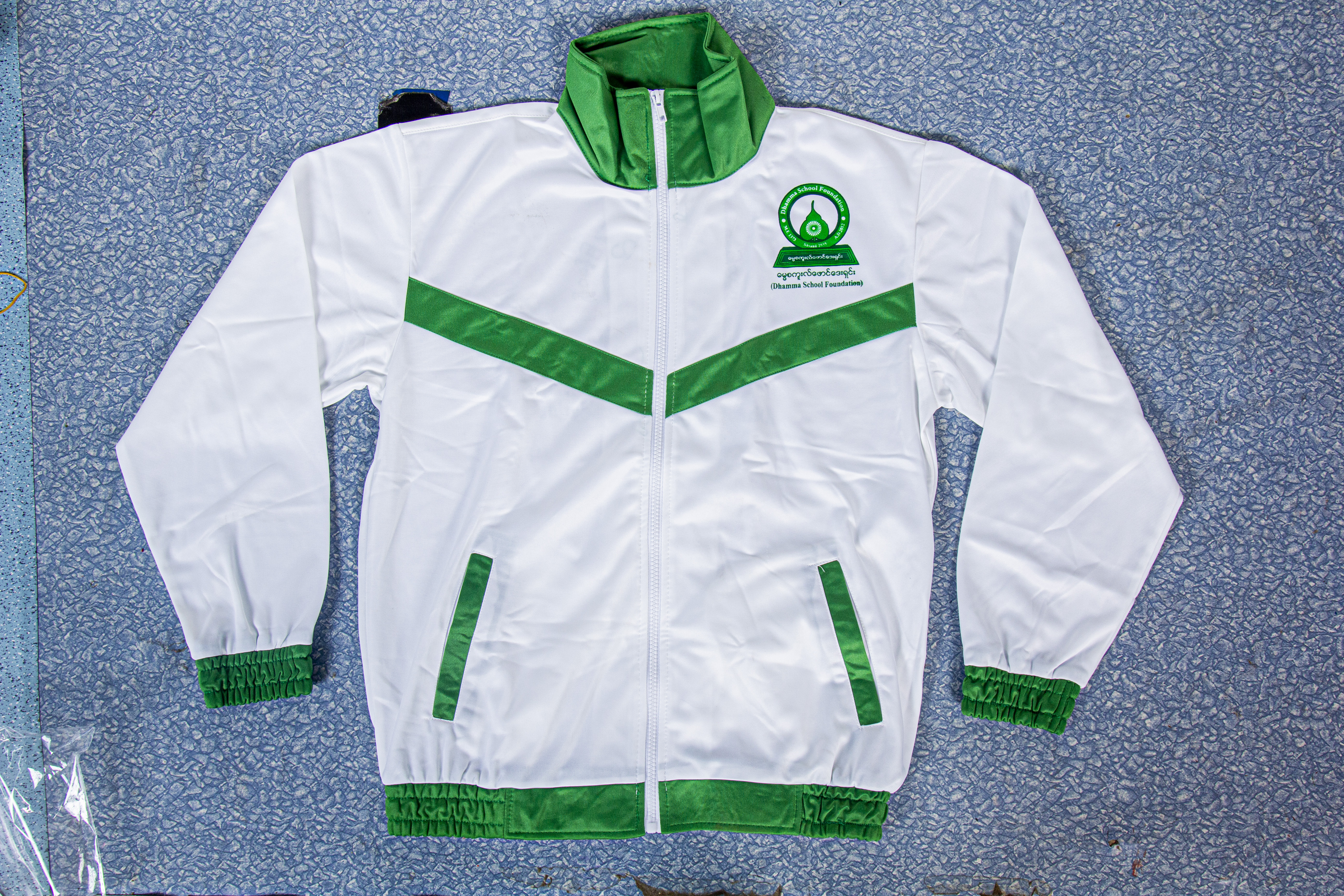 TrackSuit-M
